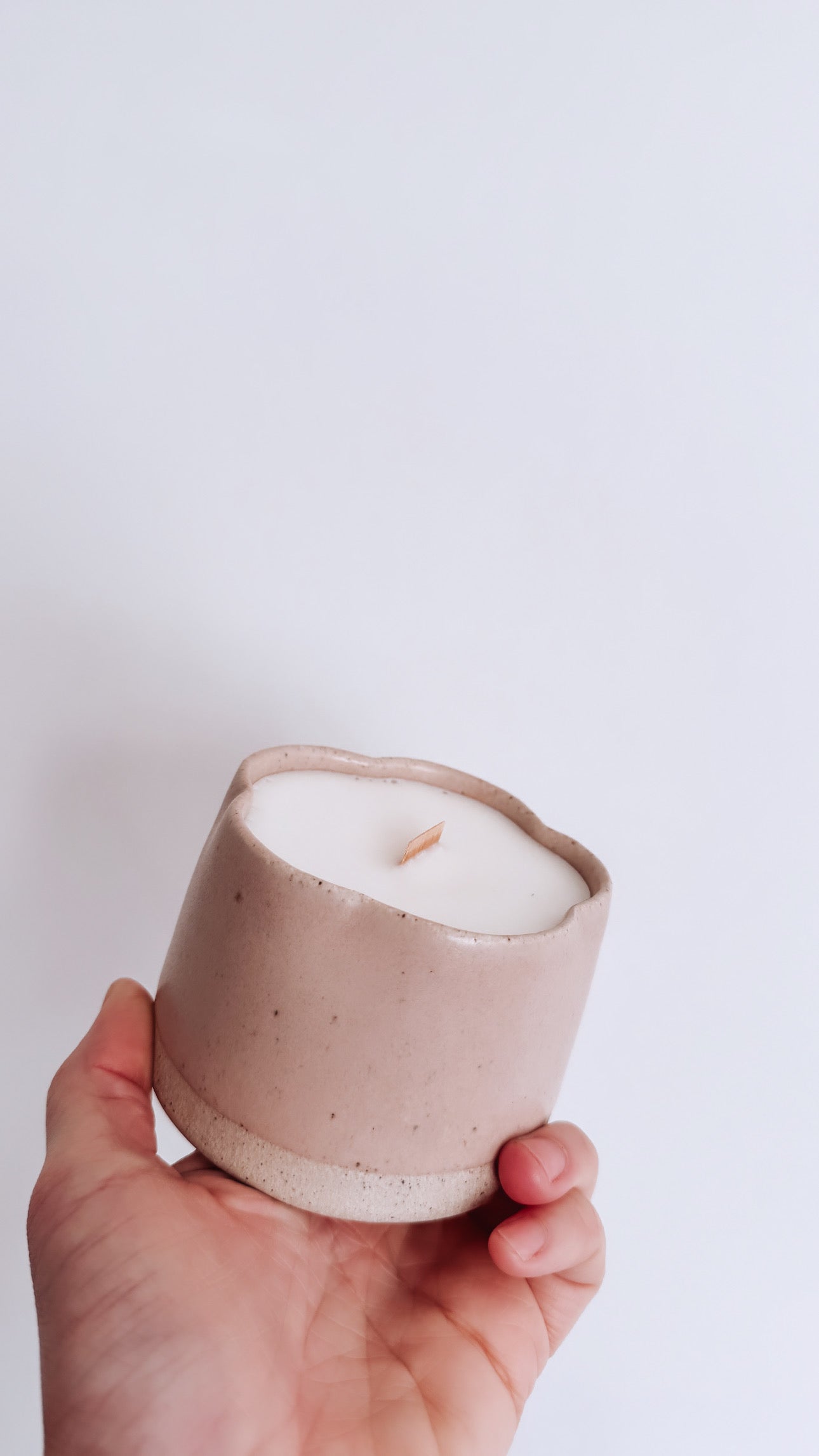 Wild rhubarb / Field mint soy candle pot - PREORDER for end of May delivery