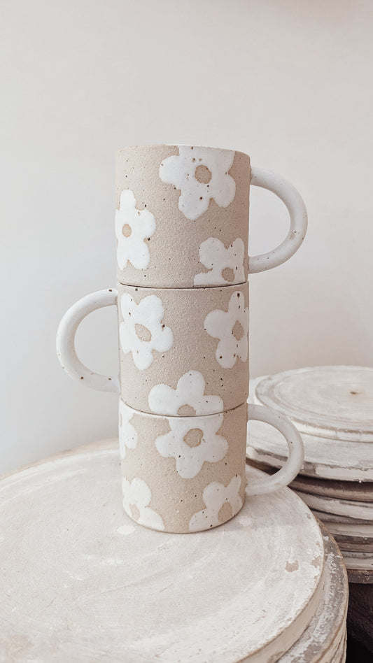 Daisy mug - speckled stoneware